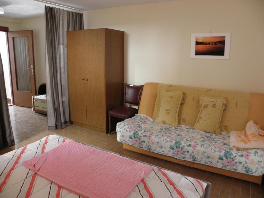 Apartments Milan In Baska Ngoại thất bức ảnh