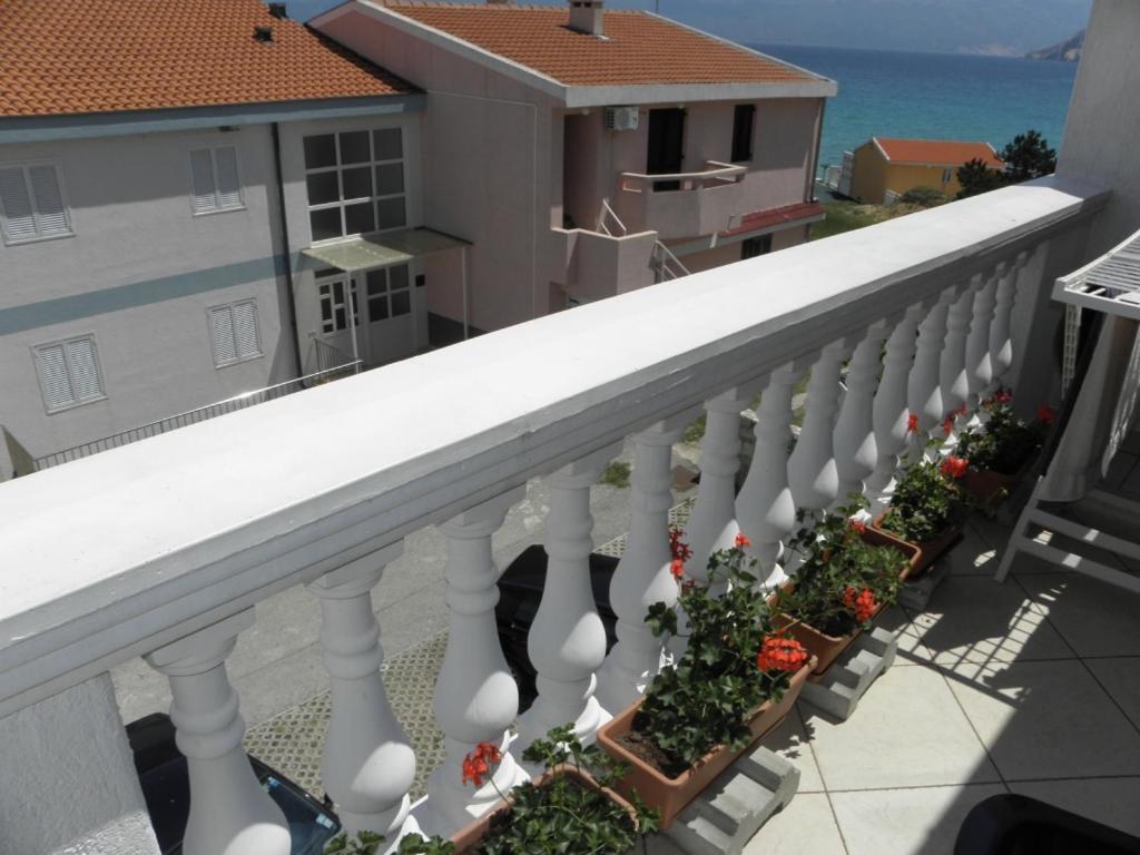 Apartments Milan In Baska Ngoại thất bức ảnh