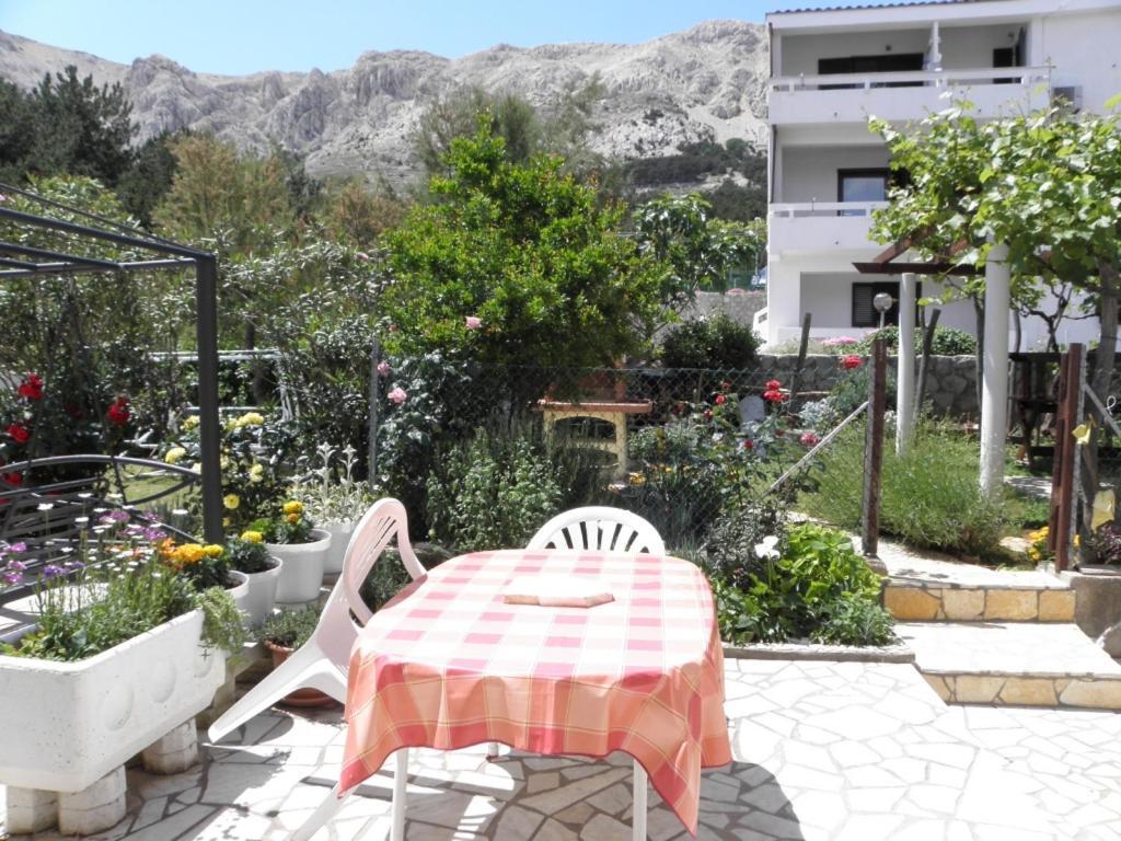 Apartments Milan In Baska Ngoại thất bức ảnh